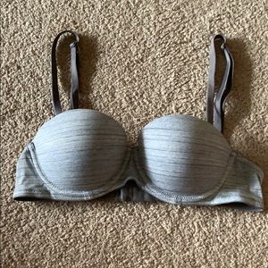 Victoria’s Secret PINK bra